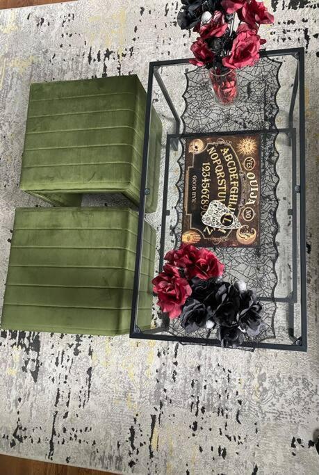 It'S Showtime-Book Lally'S House! Steps To Common! Salem Eksteriør billede